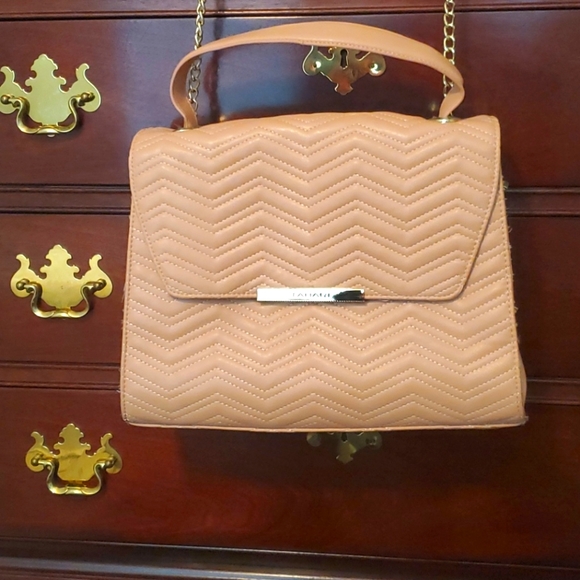 Tahari Handbags - Lovely Tahari purse
